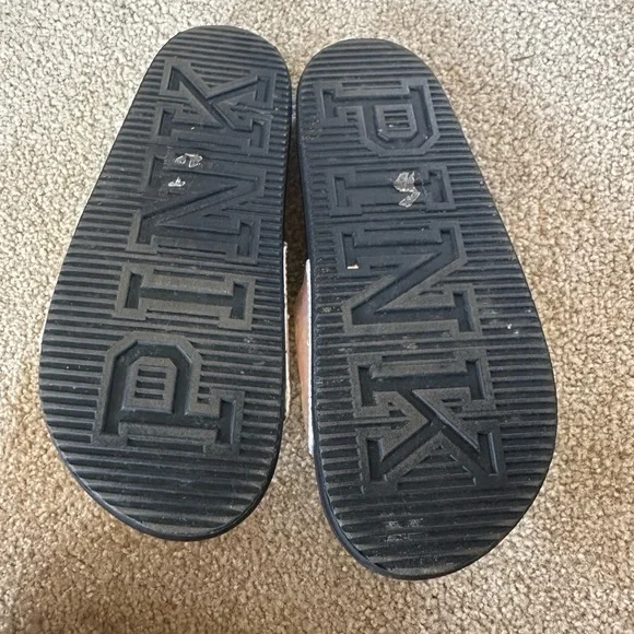 PINK Victoria's Secret Iridescent Black Sandals - Picture 4 of 6